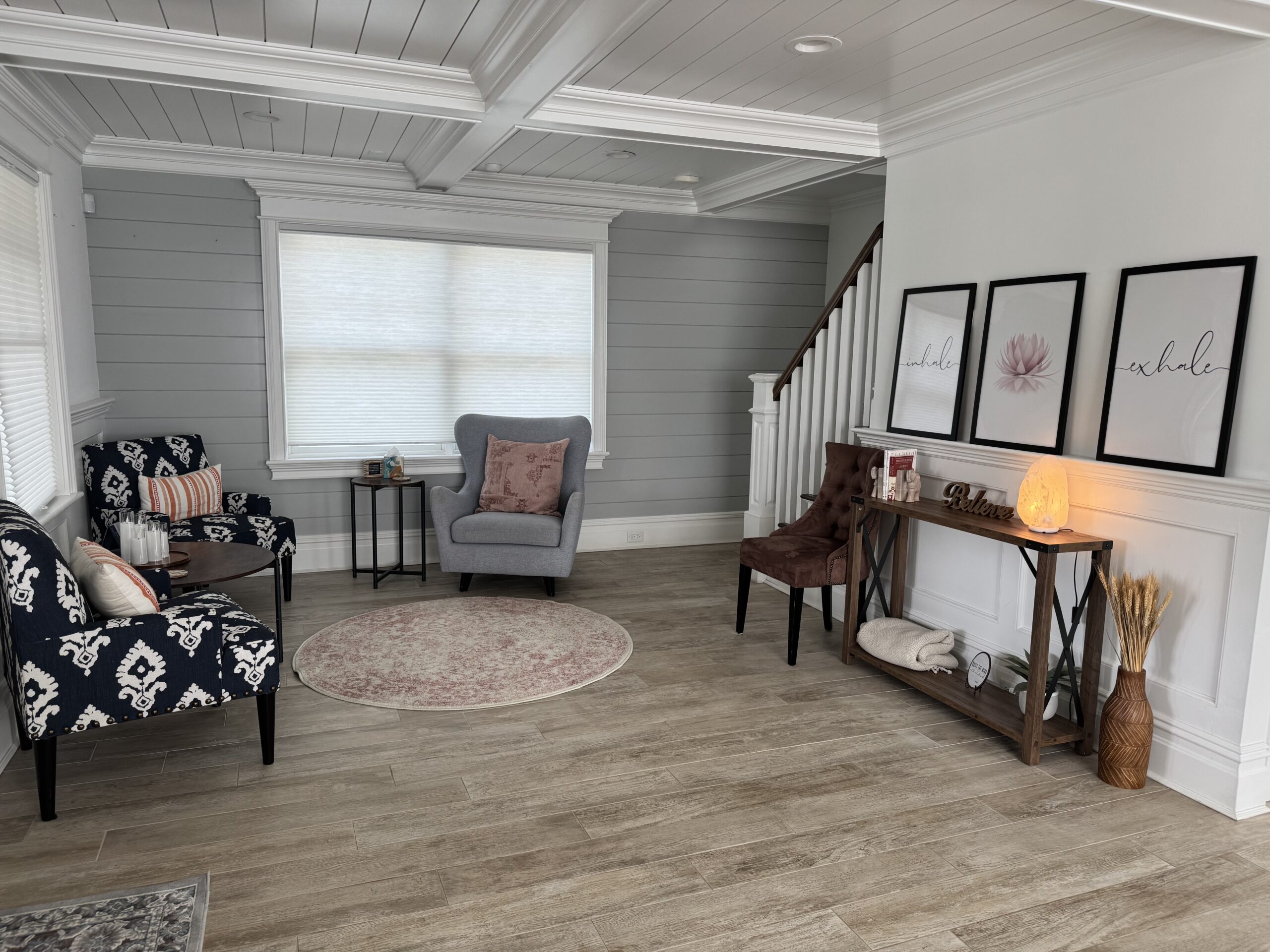 Calming decor inside psychotherapy office in Spring Lake NJ