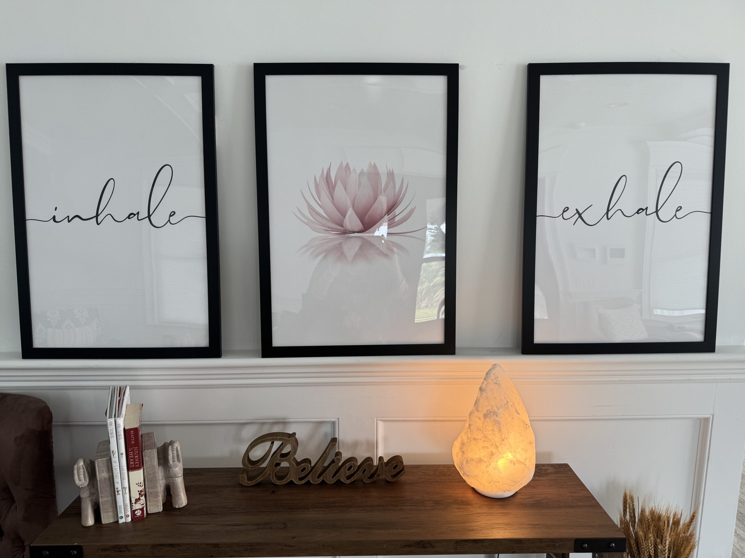 Calming decor inside psychotherapy office in Spring Lake NJ